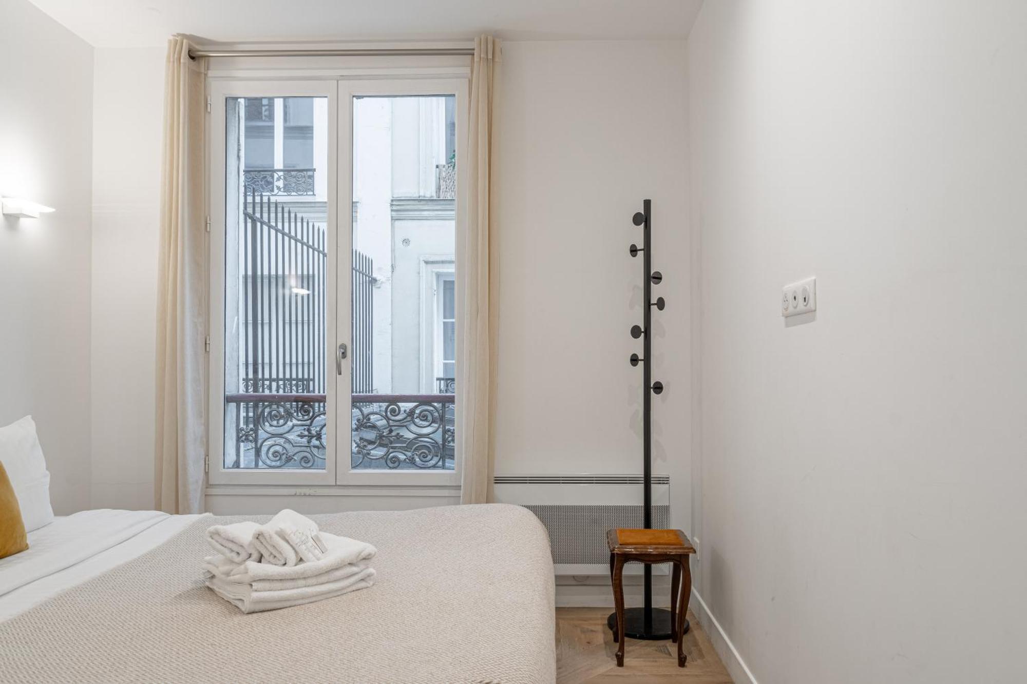 Appartement Spacieux Et Lumineux A Montorgueil Paris Luaran gambar